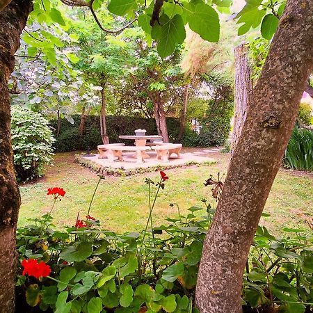 La Maison Du Soleil Saint-Gauderic المظهر الخارجي الصورة